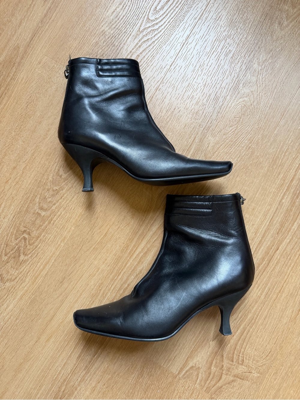 Bally Black Leather Pointed-Ankle Booties with Kitten Heel
